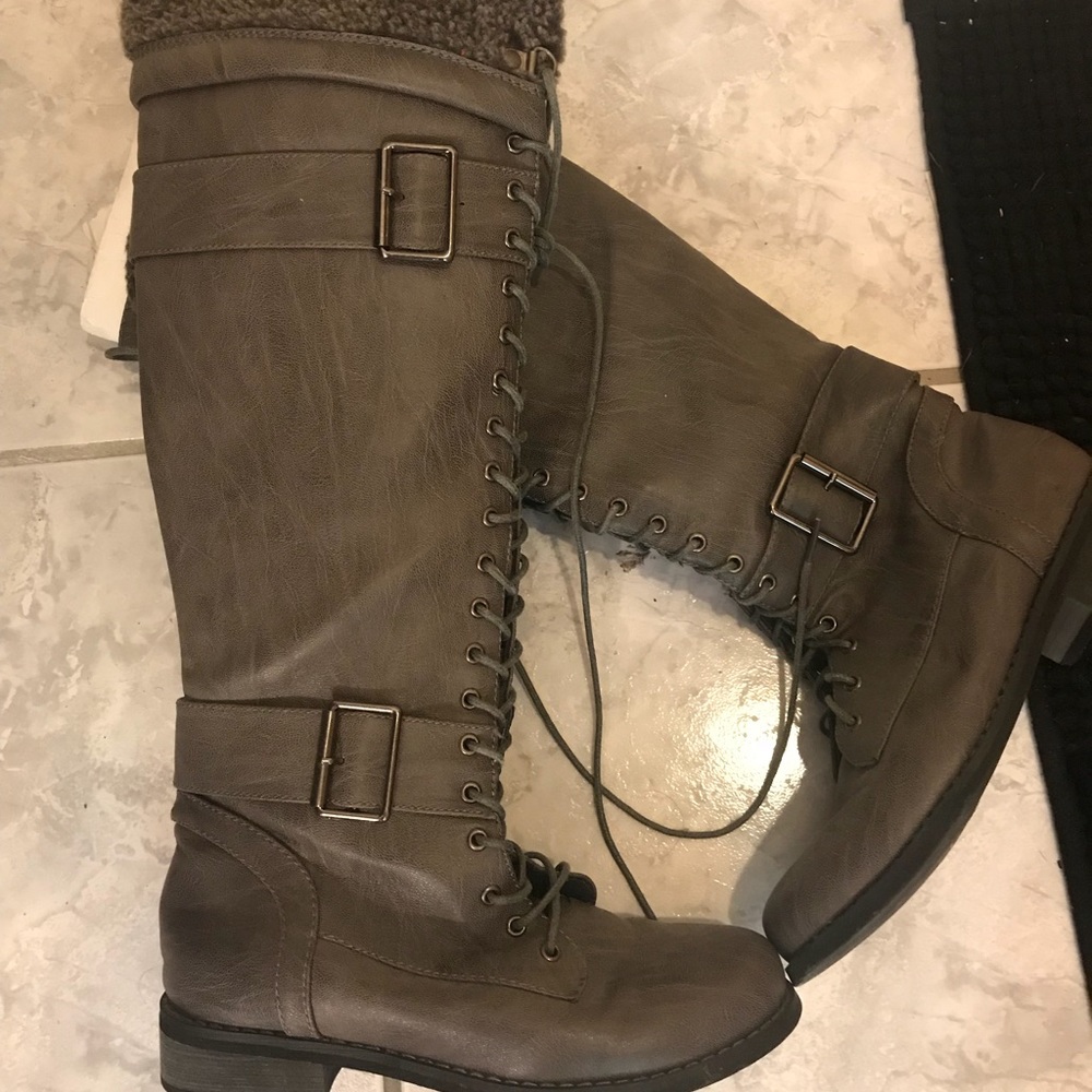 Boots 3 pairs